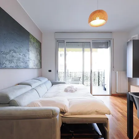 Primopiano - Pace Apartment Sesto San Giovanni